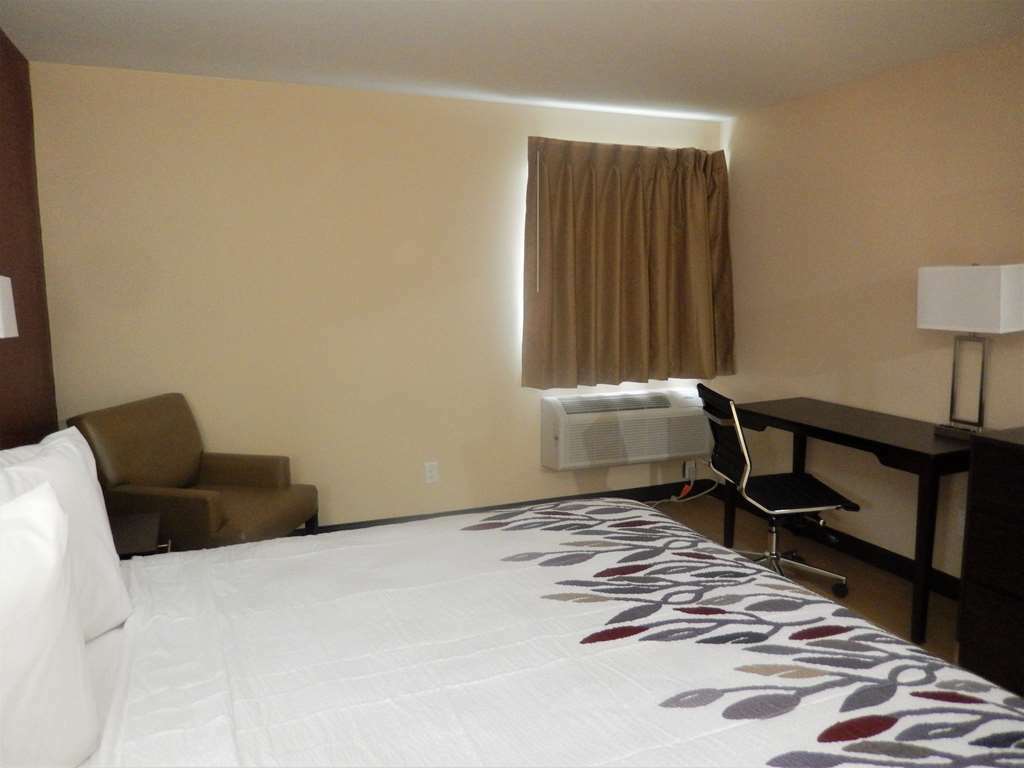 Red Roof Inn Перрісберґ Номер фото